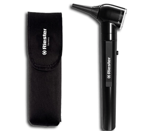 [2630] Otoscopio e-Scope 2,7 V (Riester). Negro, con bolsa.